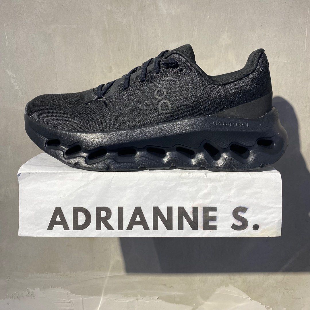 Cloudtilt ‘Black Eclipse’ (Category: Sneakers) located in Muntinlupa City. Submitted by adrianneschlobohm (Listing ID 1378386056, Image 1). Description: Cloudtilt ‘Black Eclipse’ Size: 11 US M ₱9,300 Brand new! Unli vouch for safe transaction! 📍Muntinlupa.