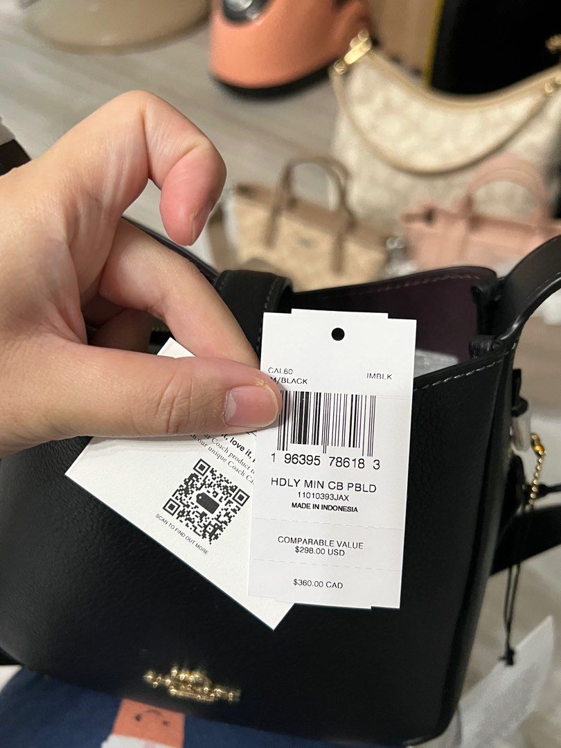 Coach hadley crossbody (Category: Cross-body Bags) located in Bulacan. Submitted by bagify (Listing ID 1378371648, Image 3). Description: Brand new hadley crossbody 100% original or your moneyback.