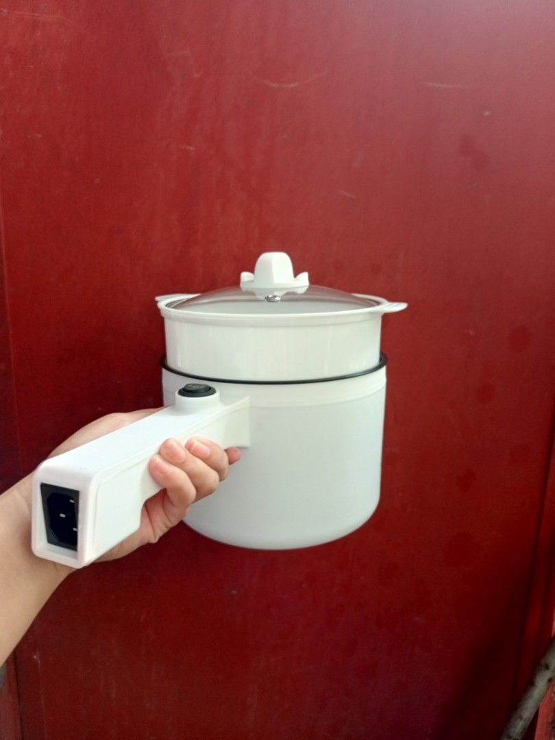 Multi purpose cooker/rice cooker (Category: Cookware & Accessories) located in Manila. Submitted by ajonlinesh55809 (Listing ID 1378392221, Image 3). Description: same day delivery cod/gcash payment.