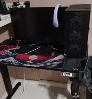 (Category: ) located in . Submitted by choosydoosy (Listing ID 1378387591, Image 1). Description: .