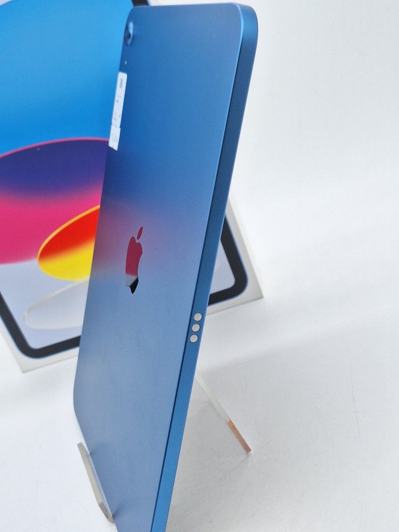 iPad(A16) 第11世代 128GB 2025 Blue Wi-Fiモデル め*こ様 新品iPad 11世代 A16 128GB wi-fi ブルー iPad Wi-Fiモデル
