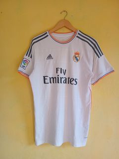 (Kategori: ) berada di . Dikirim oleh bebravethriftshop (ID iklan 1378481596, Gambar 1). Deskripsi: .