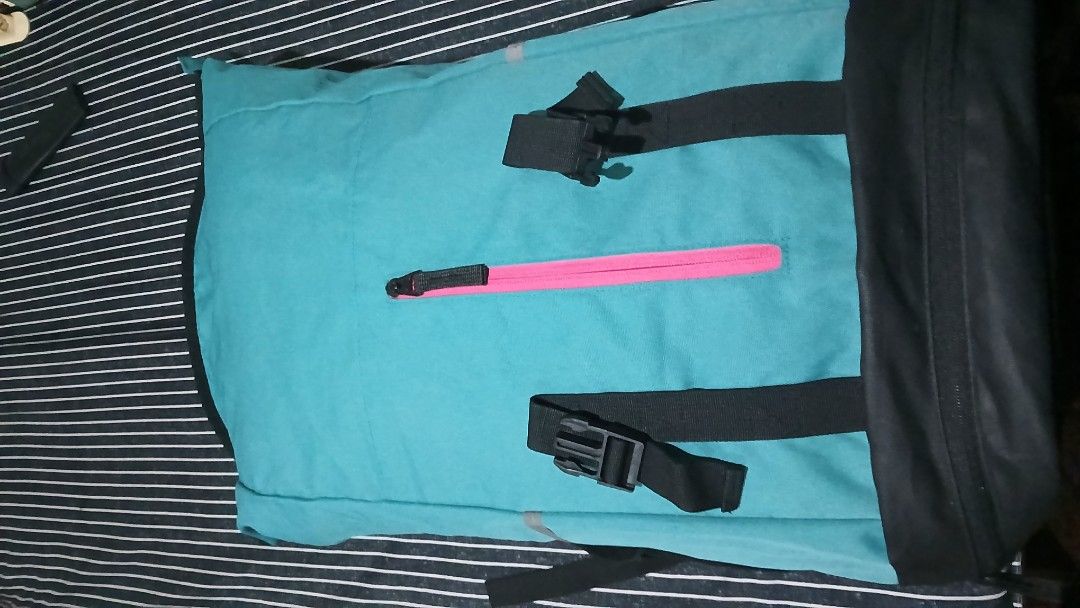 Jordan (Category: Backpacks) located in Santiago. Submitted by rhosphy (Listing ID 1378362108, Image 3). Description: .