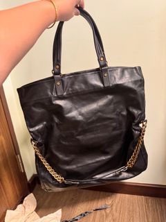 (Category: ) located in . Submitted by tingting11 (Listing ID 1378398823, Image 1). Description: .