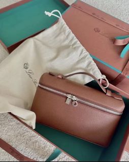 【希少商品♪】HERMES レディース キーケース Noir×シルバー エルメス(HERMES)のキーケースをオンラインで買うなら
