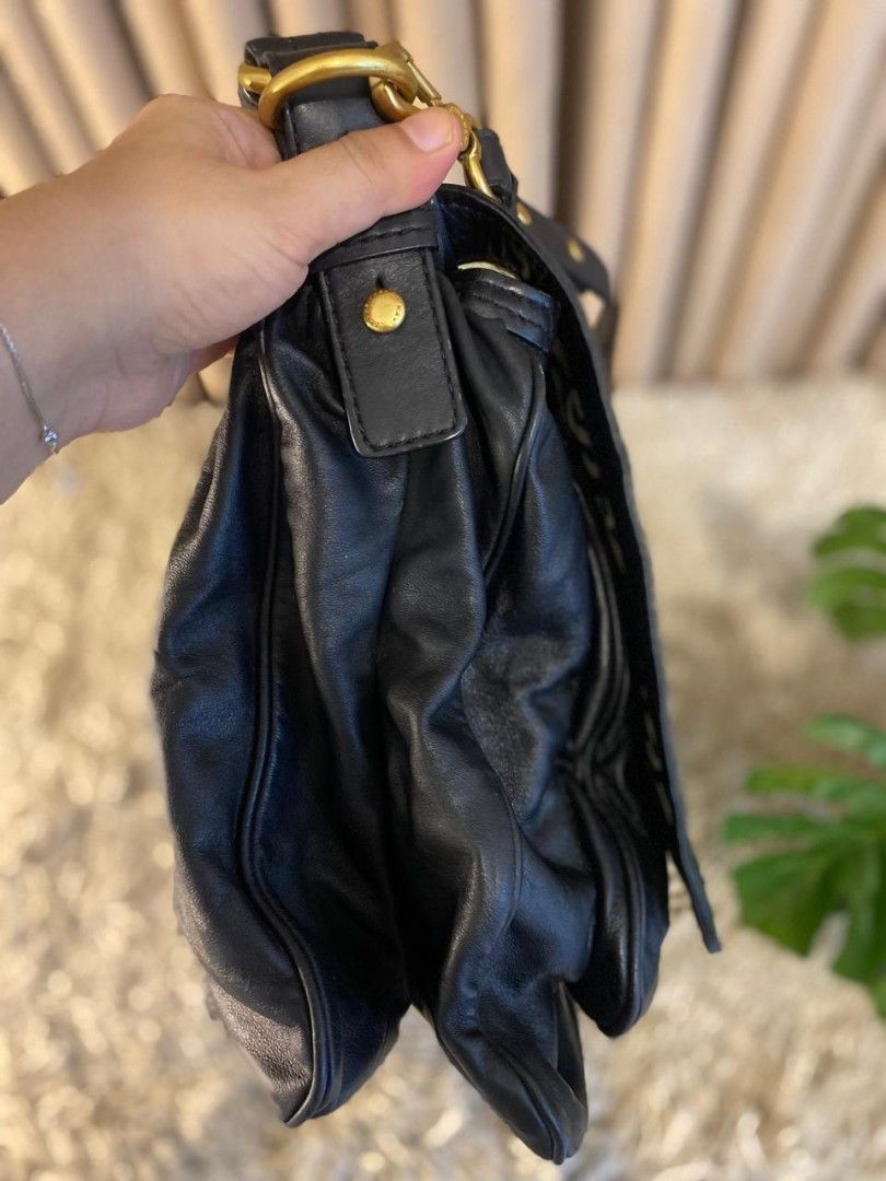 Marc Jacobs, Fesyen Wanita, Tas & Dompet di Carousell