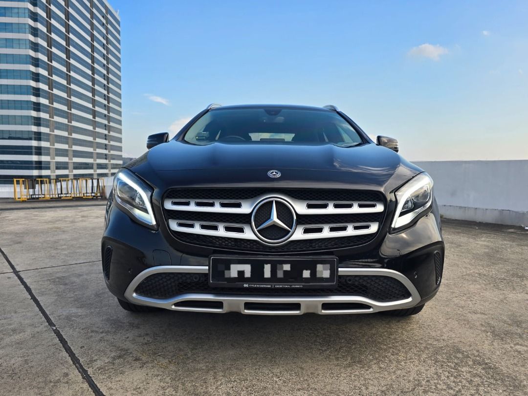 Mercedes-Benz GLA-Class 2014 GLA180 Urban Edition [2019] (A) (Category: Used Cars) located in Singapore. Submitted by allan_zenith (Listing ID 1378421462, Image 2). Description: 𝔹𝕒𝕝𝕒𝕟𝕔𝕖𝕕, 𝕔𝕠𝕞𝕗𝕠𝕣𝕥𝕒𝕓𝕝𝕖, 𝕒𝕟𝕕 𝕣𝕖𝕝𝕒𝕩𝕖𝕕 𝕣𝕚𝕕𝕖 🔥 Agent unit with Low mileage 🔥4 Different driving mode: Comfort , Sport , Eco , Individual Description "hotcakes" in the market. The urban edition model line packs a wealth of exceptional styling.