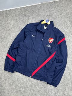 (Kategori: ) berada di . Dikirim oleh lokak_thrifting (ID iklan 1378467764, Gambar 1). Deskripsi: .