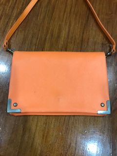 (Category: ) located in . Submitted by rox_onlineshop (Listing ID 1378422989, Image 1). Description: .