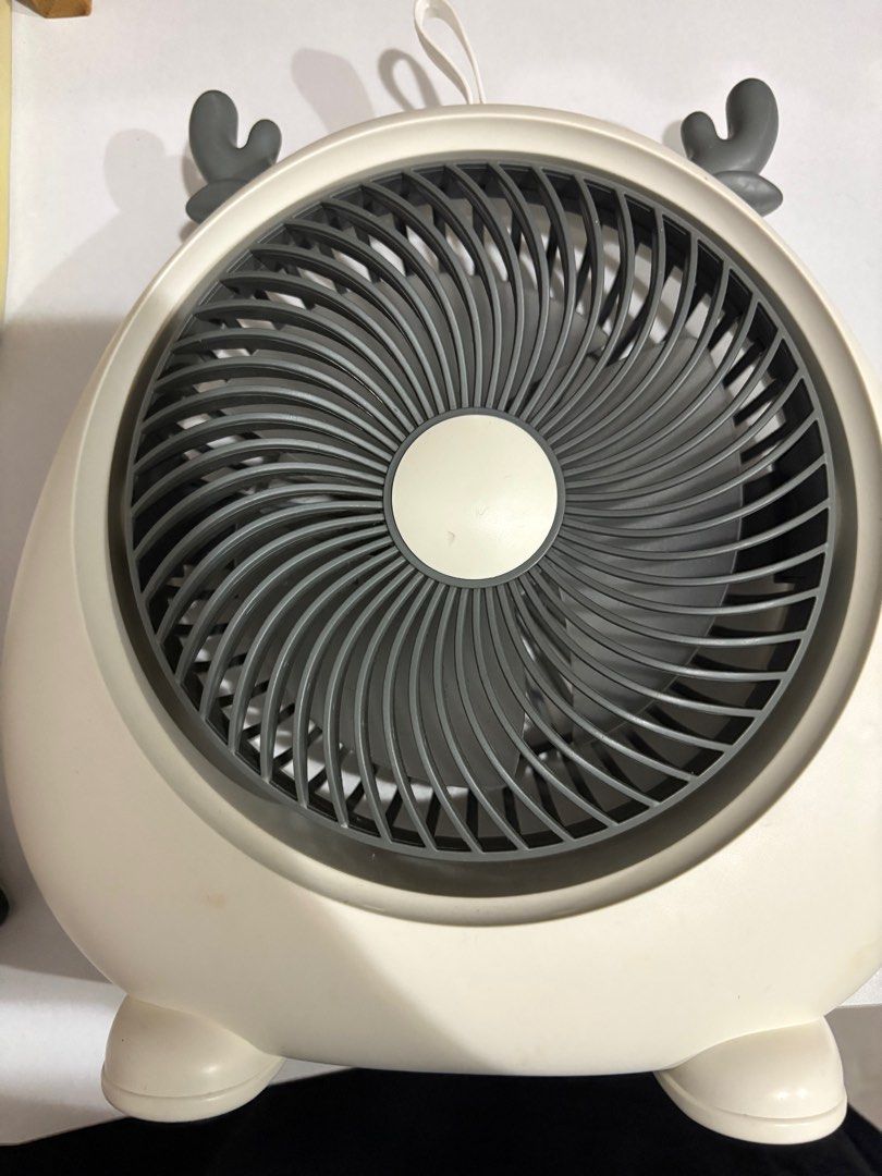 Portable USB Fan - White