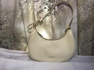 (Kategori: ) berada di . Dikirim oleh mimiprince61582 (ID iklan 1378355169, Gambar 1). Deskripsi: .