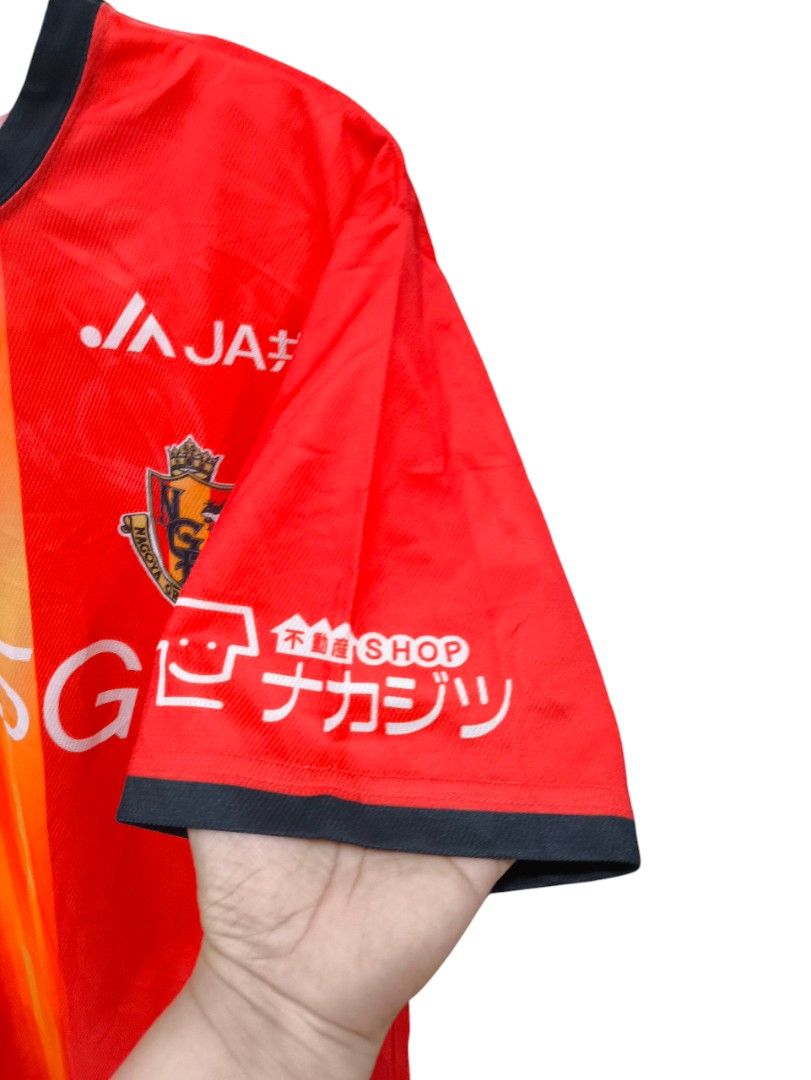 (Ptp 54cm) C100 Nagoya Grampus Eight short sleeved drifit tops tshirt jersey (Category: Activewear) located in Singapore. Submitted by inairam (Listing ID 1378348885, Image 3). Description: 🔺all round chest 42 inch. 🔺ptp 54cm(from right to left). 🔺 Length 69cm. 🚫NO Meet Up / Self - Collection. 🚫No Other Courier services 🚫NO Additional Photo / Measurement will be Provided 📢Important: ✴️Tracking Number & Photo wil be sent Onces Item Have Bee