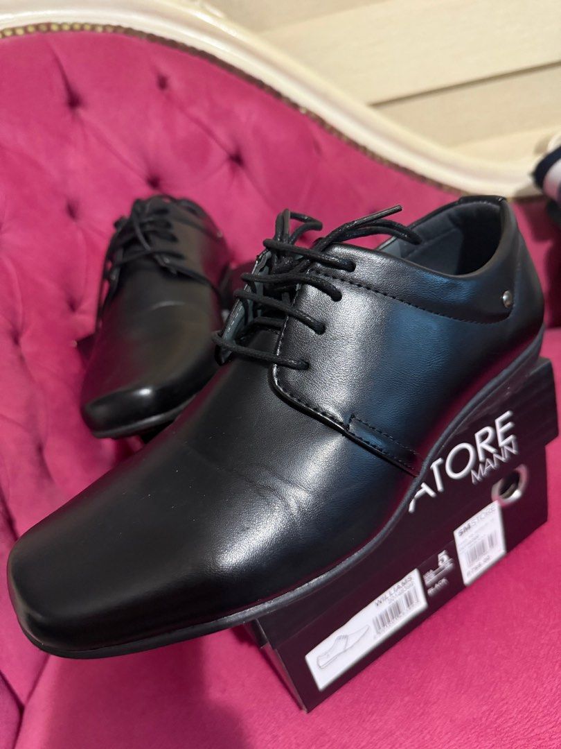 Salvatore Mann - Black shoes (Category: Dress Shoes) located in Paranaque City. Submitted by marcoescueta (Listing ID 1378494328, Image 2). Description: - used once for wedding - size US 5.