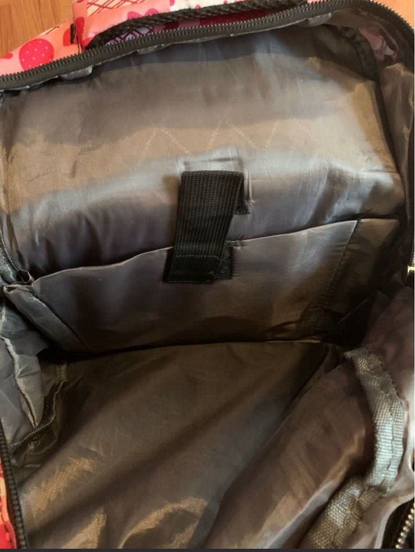 SAMSONITE BACKPACK ( PINK) (Category: Backpacks) located in Marilao. Submitted by gorjuzshop (Listing ID 1378350859, Image 3). Description: Super nice pa decluttering MOP: Gcash/Maya/BPI sf shouldered by the buyer.