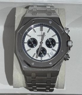 (Category: ) located in . Submitted by aeterno_timepiece (Listing ID 1378510523, Image 1). Description: .