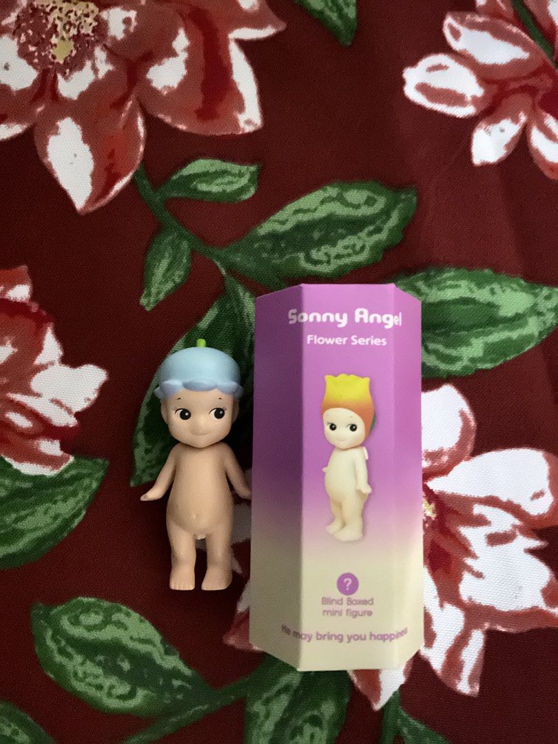 Sonny angel lily flower edition (Category: Designer & Blind Box Toys) located in Talisay. Submitted by kishamarie07012 (Listing ID 1376186111, Image 1). Description: Mop: gcash .