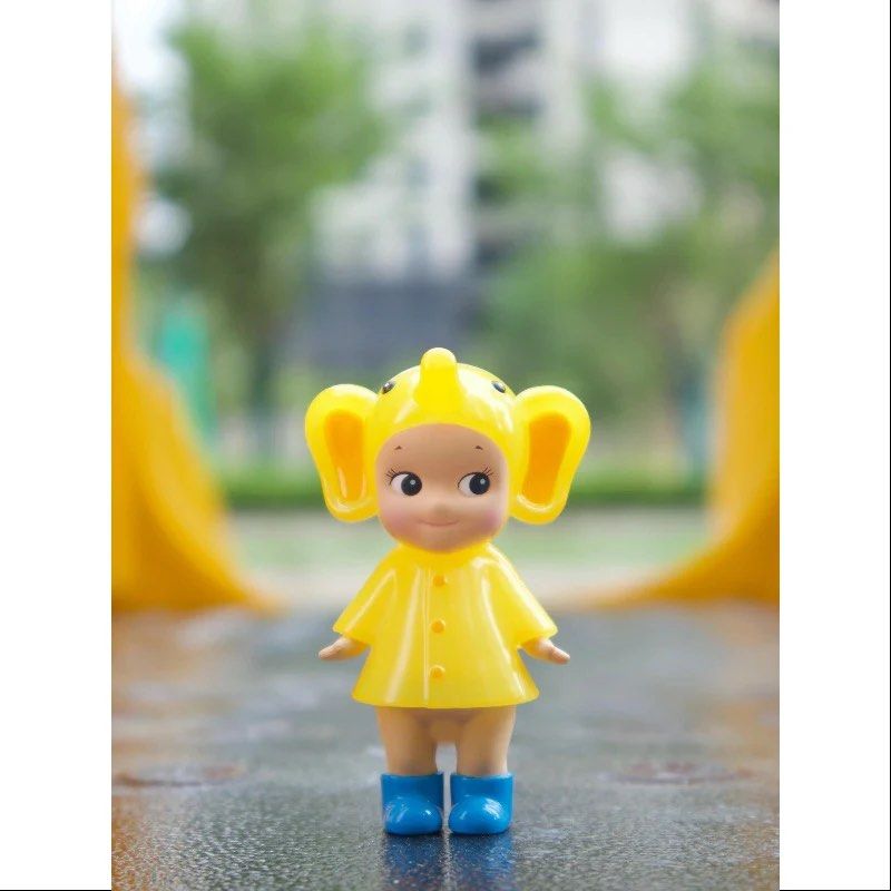 sonny angel rainy day elephant (Category: Designer & Blind Box Toys) located in Quezon City. Submitted by ndsvk (Listing ID 1378380010, Image 1). Description: mint condition.