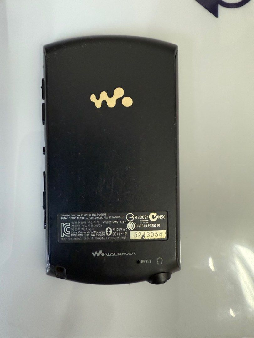 Sony Walkman NWZ-A866 MP3 Player, Audio, Portable Music Players on 