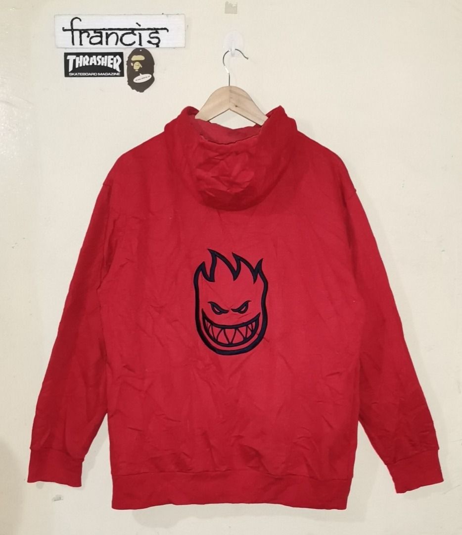 SPITFIRE HOODIE (Category: Coats, Jackets and Outerwear) located in Sipocot. Submitted by quickpickstuff (Listing ID 1378344211, Image 2). Description: Large on tag 22x28 very good condition Minimal issue sa hood Maganda pakarepair Disclaimer: ⚠️No copyright infringement is intended. Brand involved in this post belong to their respective owners and I do not own nor have any right over them. quick_pick stuff is selling used clothes. Not endorsed b