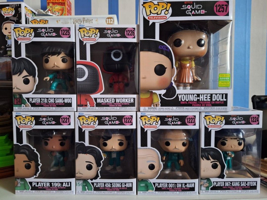 Squid Game Funko pop wave 1 complete (Category: Designer & Blind Box Toys) located in Manila. Submitted by reredddrobin (Listing ID 1378414999, Image 1). Description: Squid Game Funko pop wave 1 complete with Young Hee Doll (big pop) MOP: Maya MOD: Lalamove Booked and paid by the buyer PAYO Marikina area.