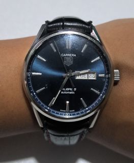 (Category: ) located in . Submitted by watchesbyj (Listing ID 1378424840, Image 1). Description: .
