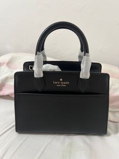 (Kategori: ) berada di . Dikirim oleh nafisazahra23 (ID iklan 1378501092, Gambar 1). Deskripsi: .