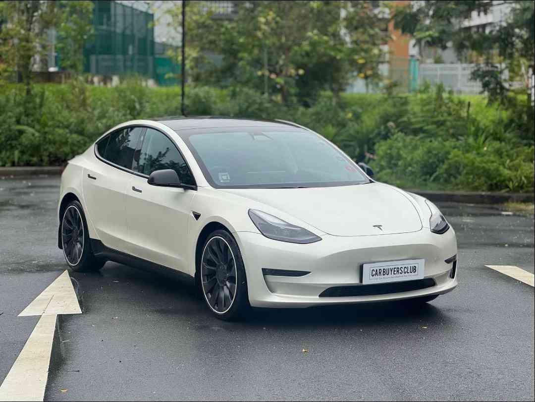 (Category: ) located in . Submitted by carbuyersclub (Listing ID 1378435261, Image 1). Description: .