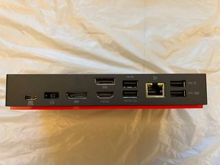 ThinkPad Thunderbolt 3 Dock Gen 264083006491137110