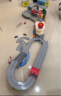 (Category: ) located in . Submitted by wanching78 (Listing ID 1378450147, Image 1). Description: .
