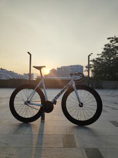 (Category: ) located in . Submitted by chatchatchaplang_fixie (Listing ID 1378515809, Image 1). Description: .