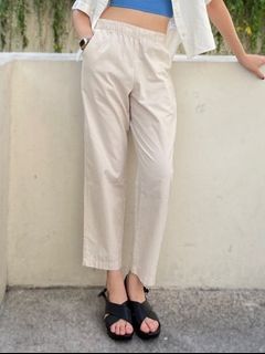 (Kategori: ) berada di . Dikirim oleh beberesdulu_ (ID iklan 1378520278, Gambar 1). Deskripsi: .