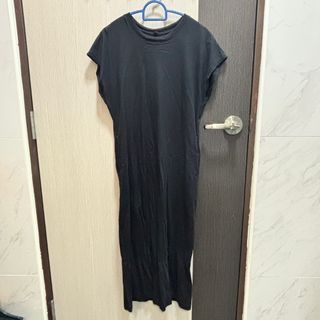 (Category: ) located in . Submitted by vaniathrift (Listing ID 1378418151, Image 1). Description: .