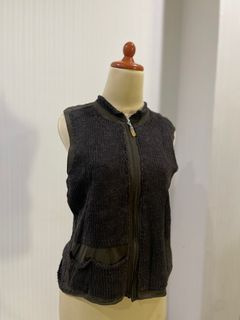 (Kategori: ) berada di . Dikirim oleh rarismanis_ (ID iklan 1378411057, Gambar 1). Deskripsi: .