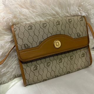 （分類：）位於 。 由 evaevalamlam 提交（商品編號 1378430792，圖片 1）。簡介： 。