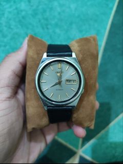 (Category: ) located in . Submitted by meer_collection (Listing ID 1378460149, Image 1). Description: .