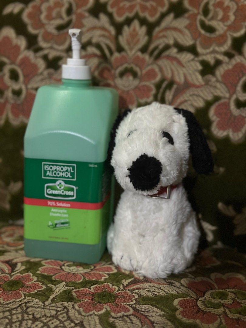 Vintage Snoopy Sitting Plush Stuffed toy Peanuts (Category: Plushies & Soft Toys) located in Quezon City. Submitted by oohsahanuhh (Listing ID 1378409927, Image 3). Description: Gcash payment Meet up SM NORTH or Shpee Chckout.