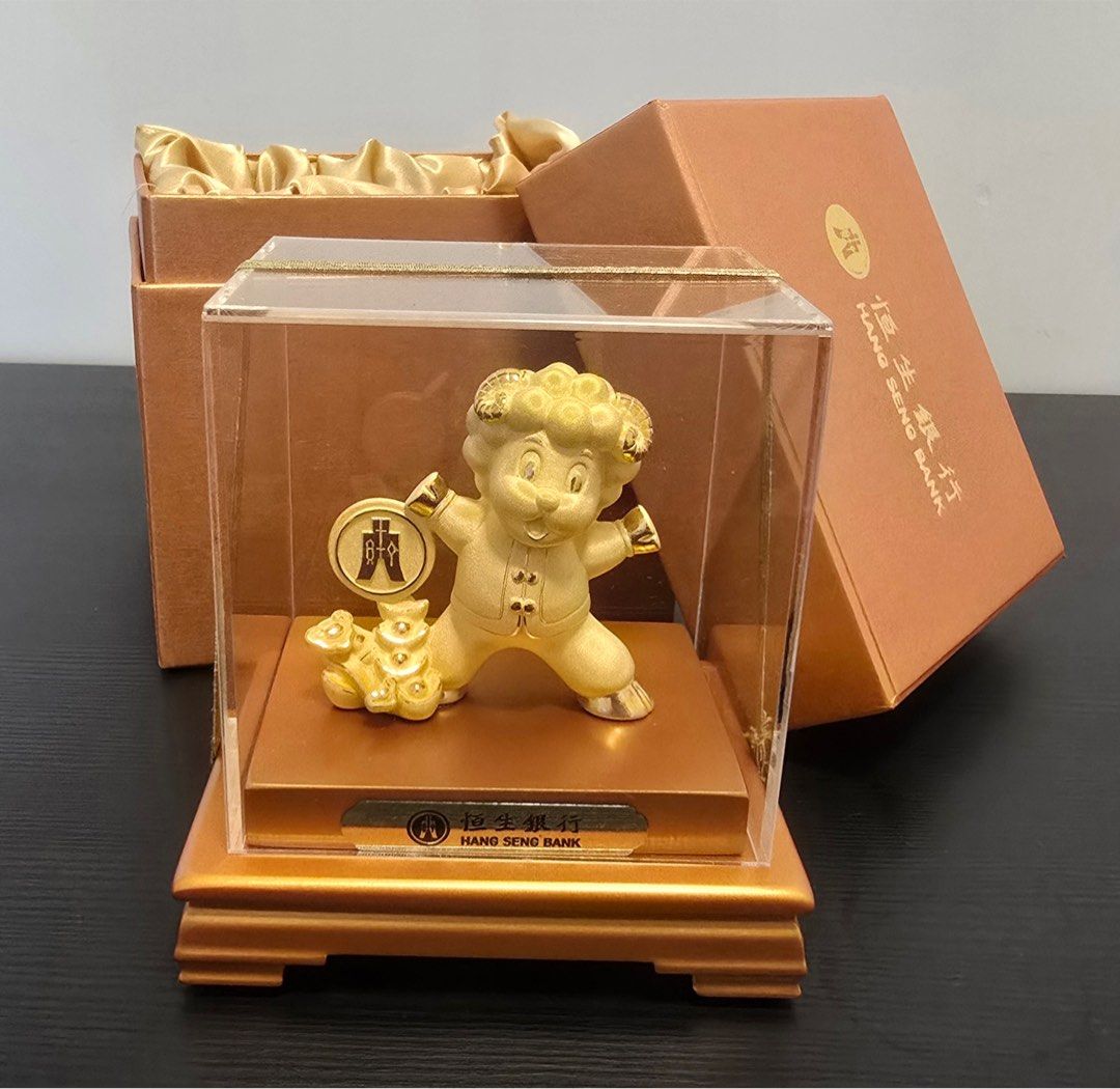 恒生xJustGold 金羊擺設, 名牌, 飾物及配件- Carousell