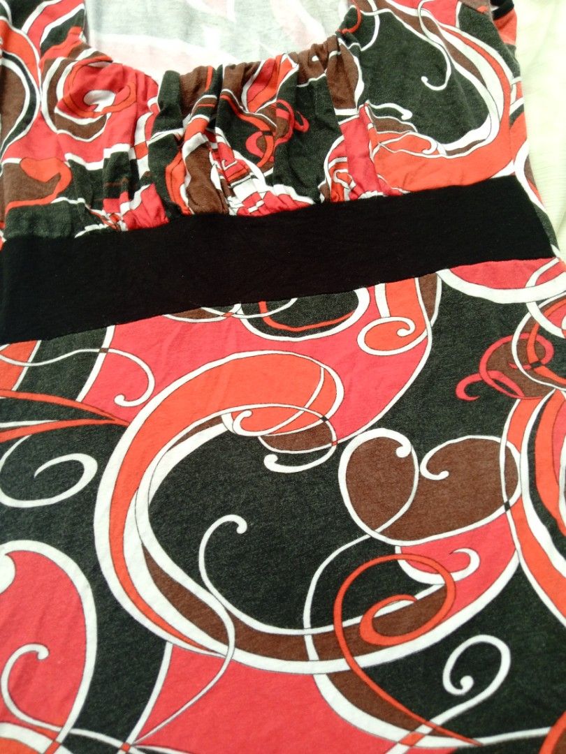 Y2k dress over jeans (Category: Blouses) located in General Santos City (Dadiangas). Submitted by roxys_thrift (Listing ID 1378383126, Image 3). Description: size: m body hugging message me for more info..