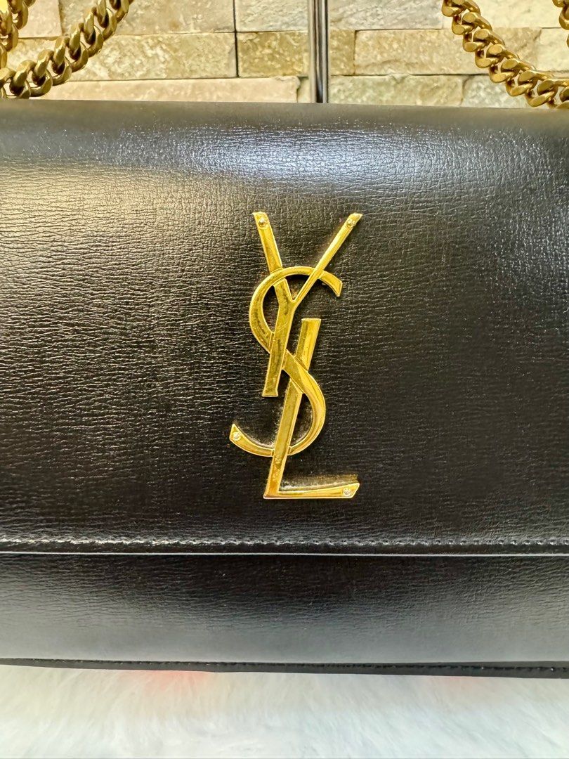 YSL Sunset small (Category: Luxury Bags & Wallets) located in Taguig. Submitted by angelbellaclaire (Listing ID 1378530598, Image 3). Description: Fresh Bag, Fresh Vibes!!! YSL Sunset Small – Classy na, Sulit pa! (9/10) Oozing with elegance pero swak sa kahit anong outfit — office o lakad! 📏 Size: 7.8” x 5.5” x 2.5” 👜 Features: Chain strap, YSL logo, structured leather Inclusion: dustbag, care card, receipt.
