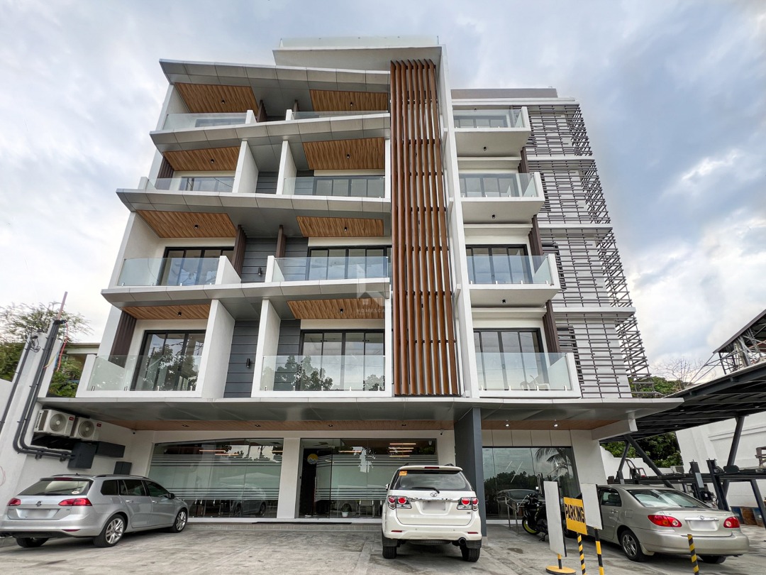 (Category: ) located in . Submitted by homescape.realty (Listing ID 1383724593, Image 1). Description: .