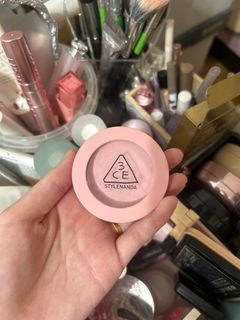 由 h01331023609 (刊登 ID 1383816047，圖片 1) 提交，位於 的 (類別：)，說明：。