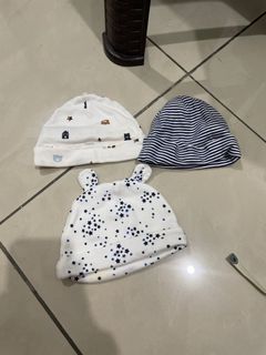 (Kategori: ) berada di . Dikirim oleh newandprelovedby_felicee (ID iklan 1383845795, Gambar 1). Deskripsi: .