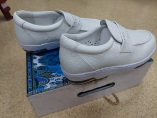 由 ffyu31510502327 (刊登 ID 1383703250，圖片 1) 提交，位於 的 (類別：)，說明：。