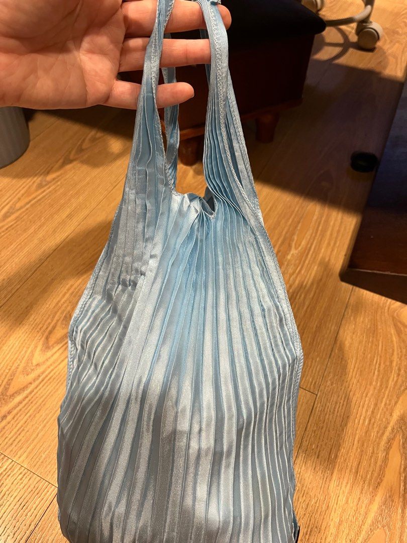 由 orbis.chung (刊登 ID 1383819004，圖片 2) 提交，位於 桃園市 (Taoyuan) 的 超輕便時尚百褶包手提包購物袋 (類別：手提、托特包)，說明：。