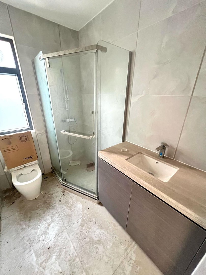 🔥 ！全新現樓！元朗橫洲 🏠 700呎三樓+700呎天台，3房2廁，近大路邊64076921404035112