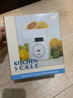 （分類：）位於 。 由 Kiwikitkit 提交（商品編號 1383799430，圖片 1）。簡介： 。