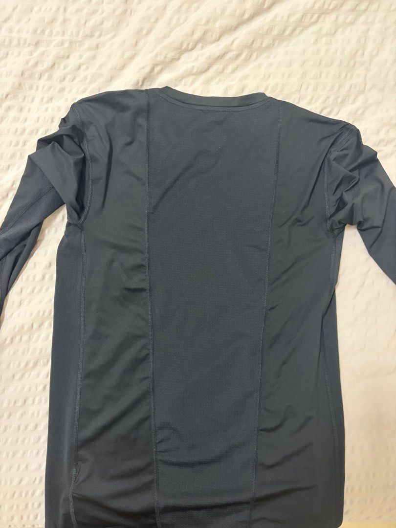 Adidas new techfit training longsleeve shirt (Category: Activewear) located in Taguig. Submitted by daff2019 (Listing ID 1383799073, Image 2). Description: Brand new long sleeve training shirt, tags have been removed but never worn. Price is negotiable..