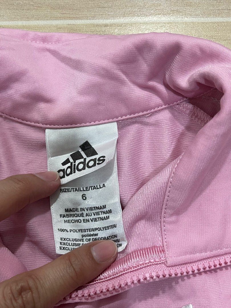 Adidas pink jacket 6t (Category: Babies & Kids Fashion) located in Daraga. Submitted by freestyleselections (Listing ID 1383757379, Image 2). Description: .
