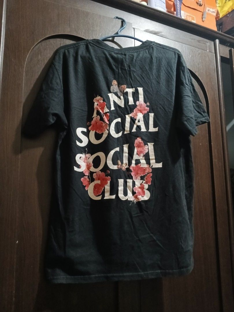 Anti Social Social Club Kkoch Black Tee (Category: Tshirts & Polo Shirts ) located in Manila. Submitted by johnbenedi44037 (Listing ID 1383745588, Image 2). Description: Anti Social Social Club Kkoch Black Tee small on tag good condition 499+sf.
