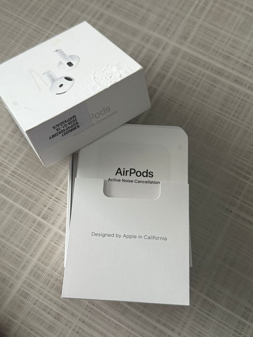 Apple AirPods 4 with Active Noise Cancellation63232115528706112